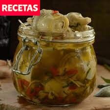Fondos Alcachofas marinadas en Aceite de oliva